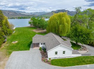 13 Elgin Way, Oroville, WA 98844