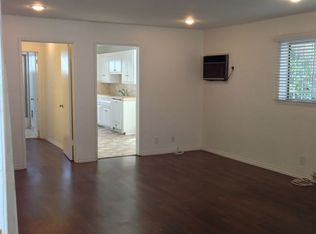 145 N Hamilton Dr APT 03, Beverly Hills, CA 90211