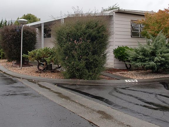 2nd image of 155 Port Cir