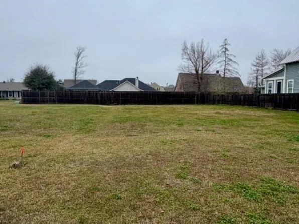 2126 Saint Patrick Ave, Lake Charles, LA 70601