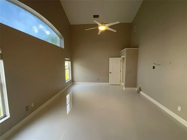13668 Crystal River Dr — Photo 18