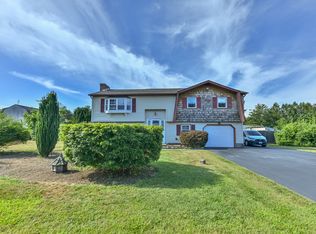 16 Porter Plain Rd, Thompson, CT 06277