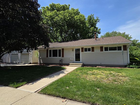 2nd image of 1226 N 28th St