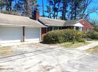 523 Piney Green Rd, Jacksonville, NC 28546