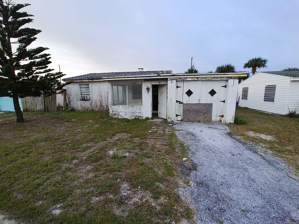 1st image of 116 Laurie Dr