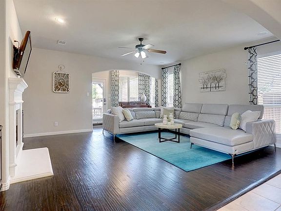 4th image of 8301 Tyler Dr
