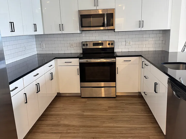530 Cliff St #519 — Photo 4