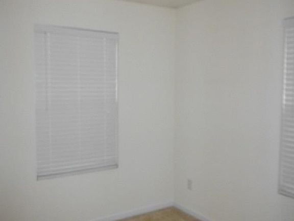 5th image of 1725-301 W