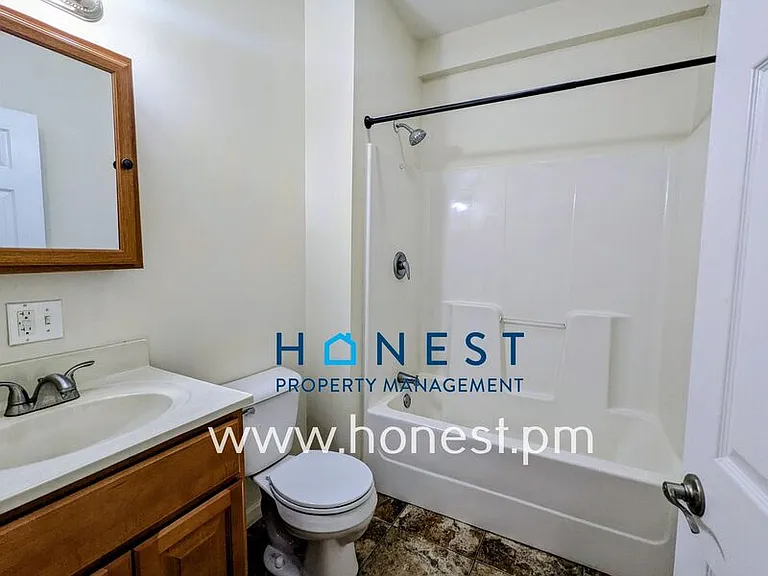 1635 Lewiston Rd #10 — Photo 12