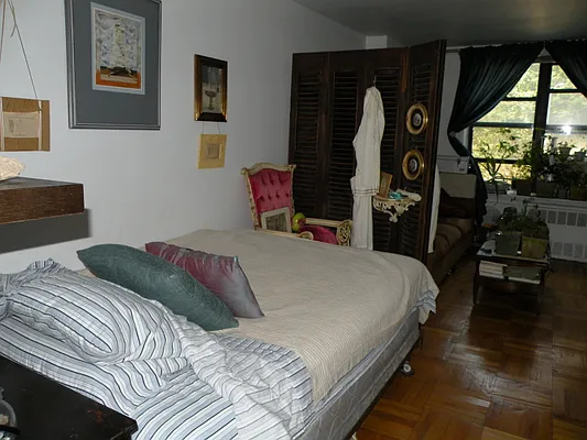 Sold by REMAX Distinguished Homes | media 11