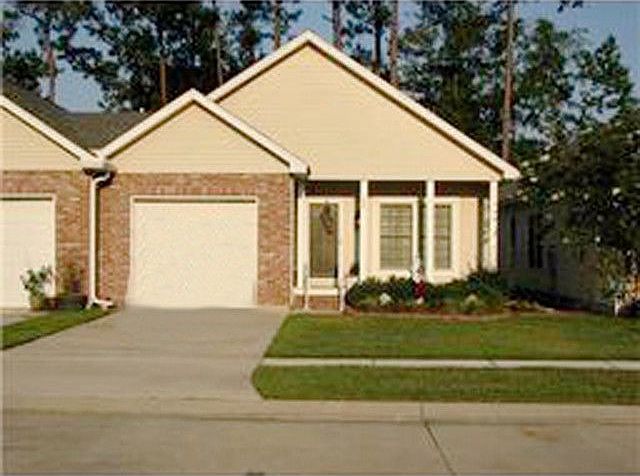 1st image of 224 Fountains Park Blvd