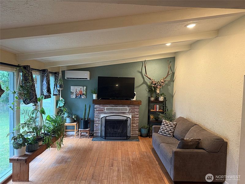 2nd image of 12360 Frances Street