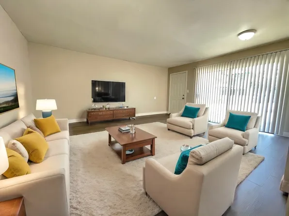 8633 Columbus Ave, 8633 Columbus Ave APT 5, North Hills, CA 91343