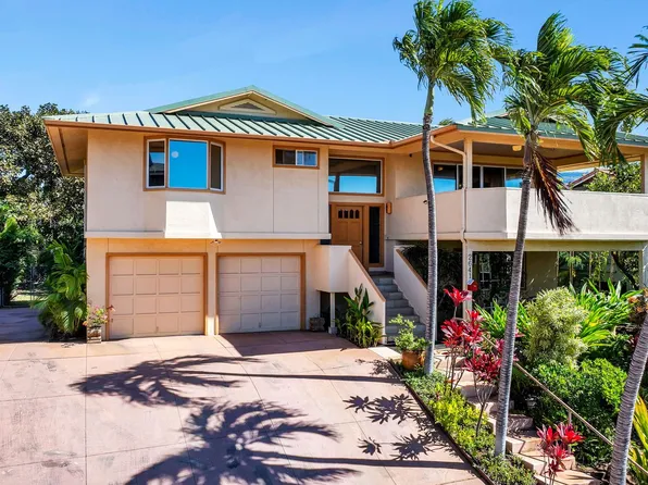 Single-family home with upstairs & downstairs rentals, 2641 Moolio Pl #B, Kihei, HI 96753