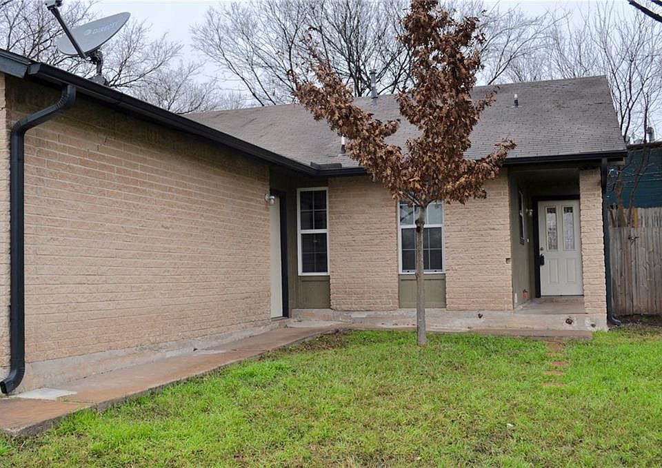 1st image of 1908A Townesouth Cir