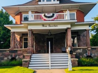 317 S Fulton St, Wauseon, OH 43567
