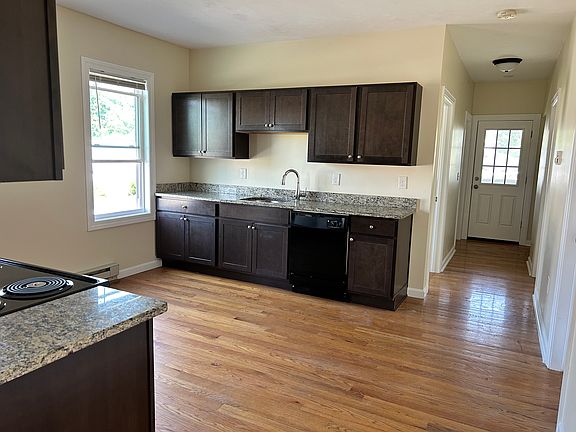 4th image of 327 Hamilton St #2