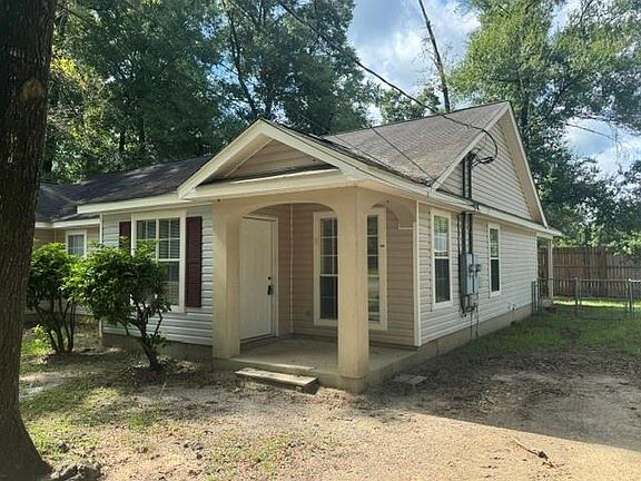 2nd image of 132 Bayou Sara Ave #114-B