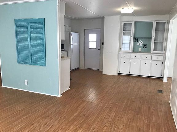4th image of 3150 NE 36th Ave #314