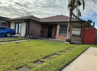 7824 Briarwood Dr, New Orleans, LA 70128