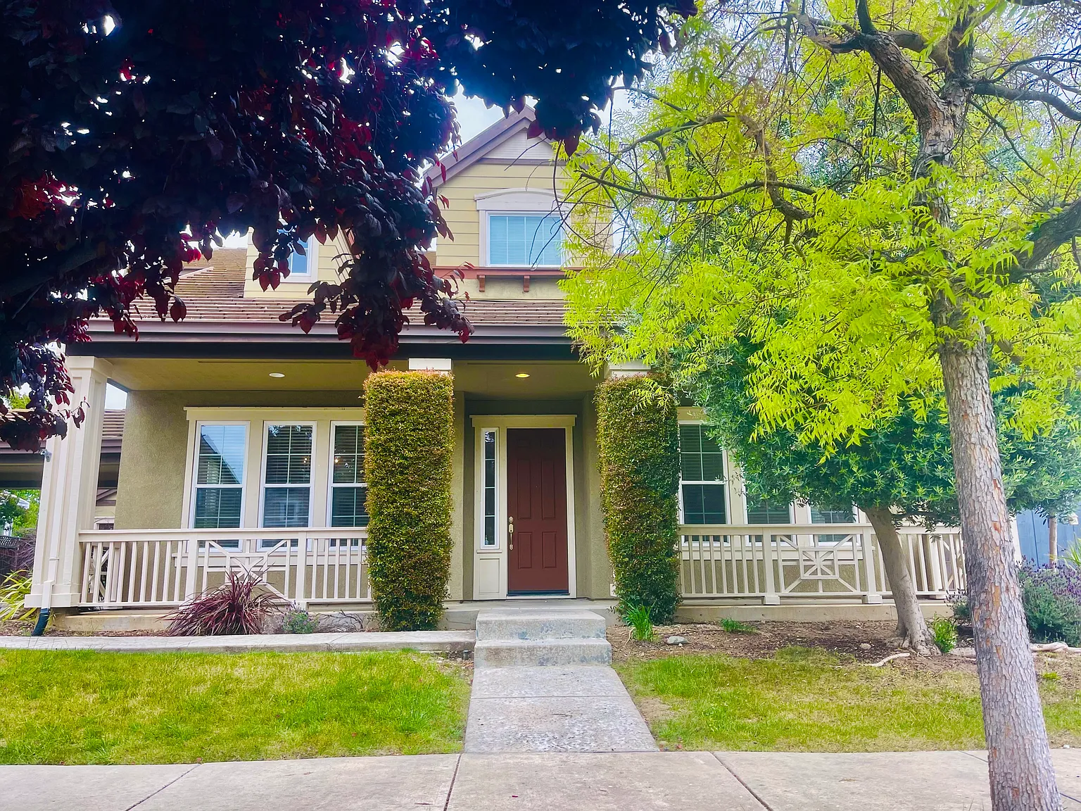 5 bed, 2890 sqft, $6,000 — Photo 4