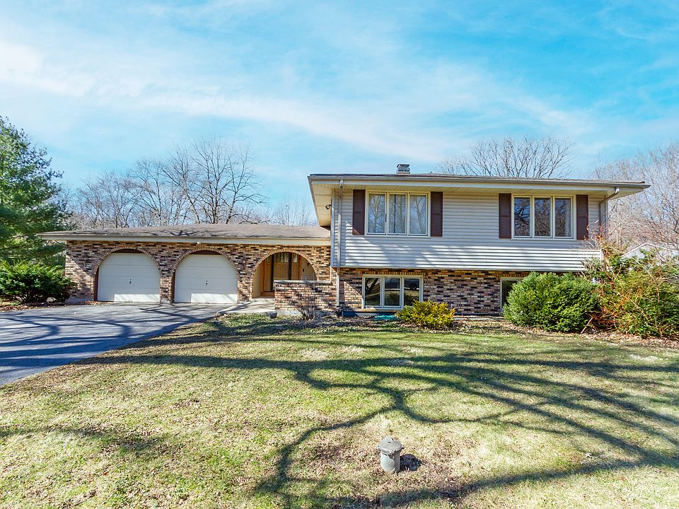 1st image of 3N046 Lakeview Ct