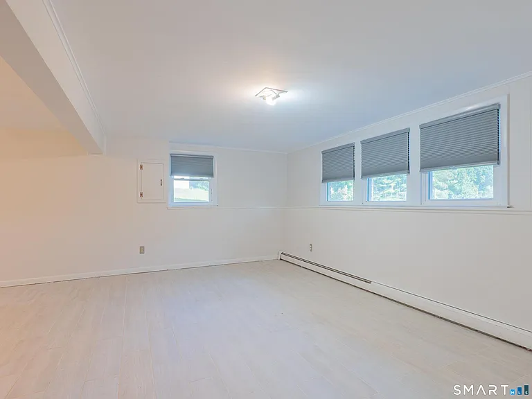 45 Riverside Rd — Photo 26