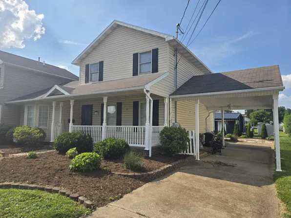 109 E 5th St, Williamstown, WV 26187