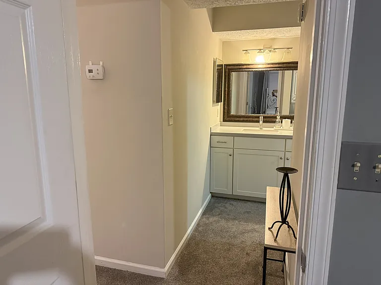 22 Wells Ct #22 — Photo 8