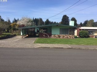 2911 Bowman Rd, Reedsport, OR 97467