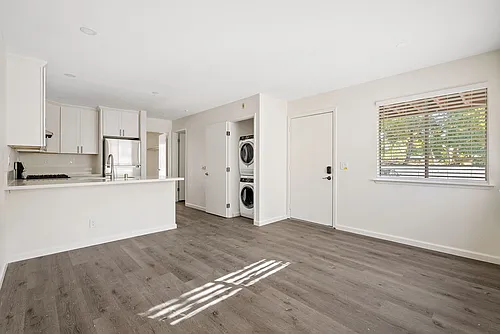 3150 Rockview Photo 1