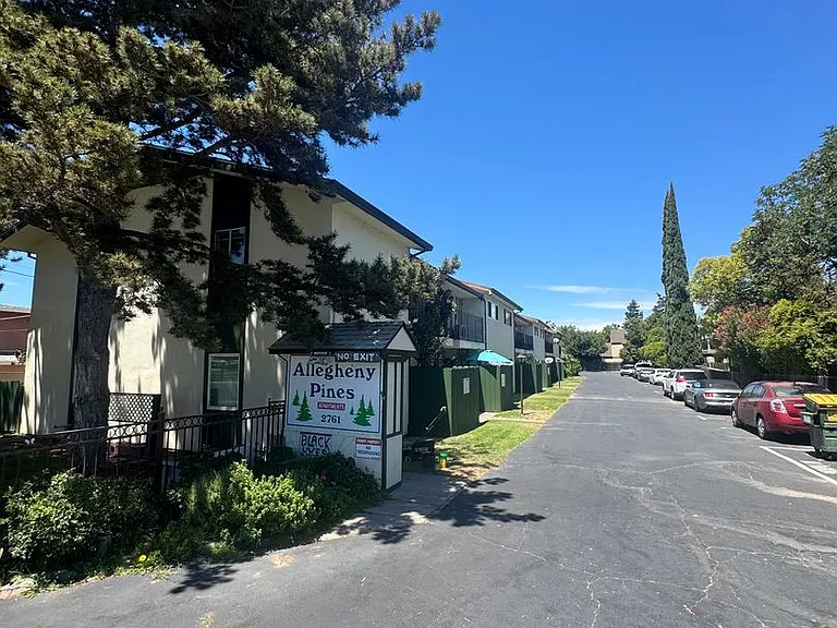 Allegheny Pines Apartments — Photo 19
