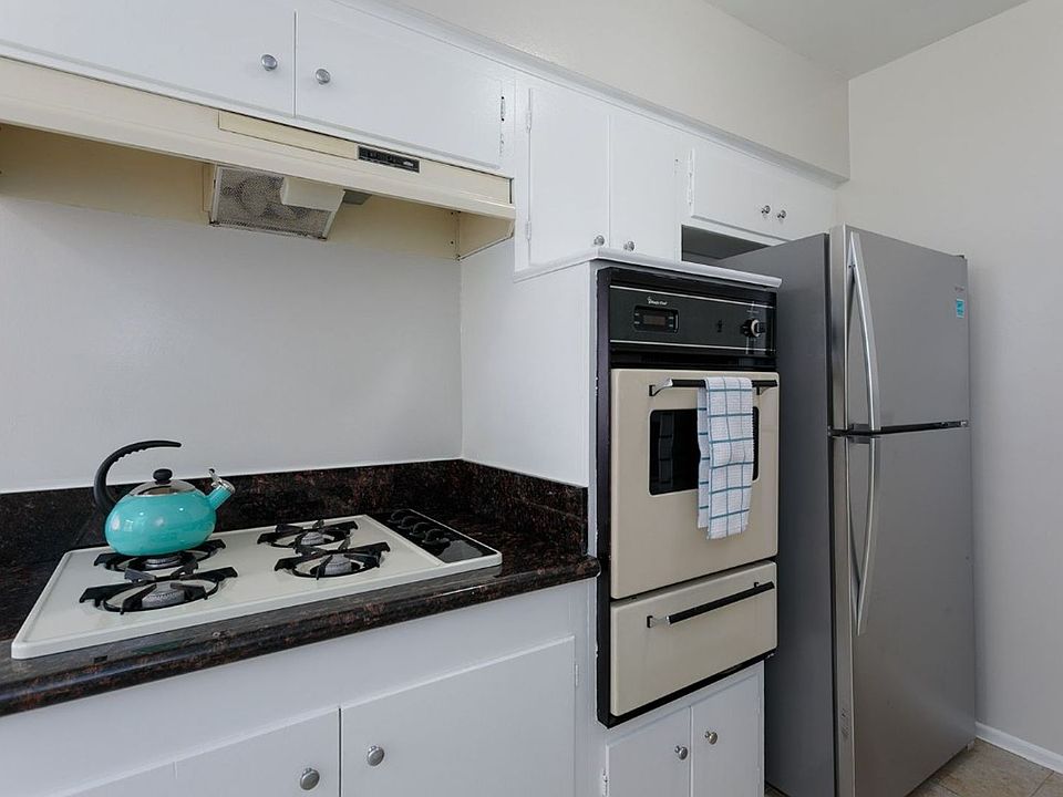 1st image of 350 S Sierra Madre Blvd APT 14