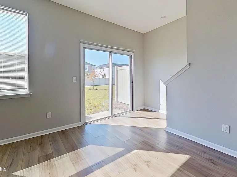 9798 Fiddleback Ln — Photo 23