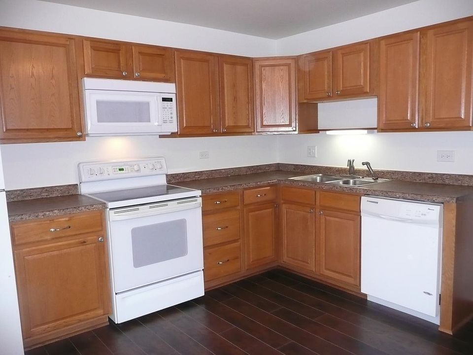 1st image of 536 Creekwood Ct APT B