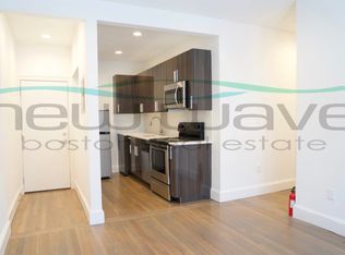 58 Queensberry St APT 6, Boston, MA 02215
