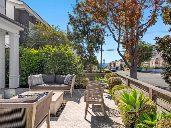 302 Orchid Ave, Corona Del Mar, CA 92625