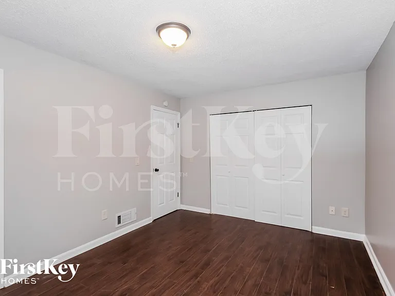 4113 Winkler Way — Photo 11