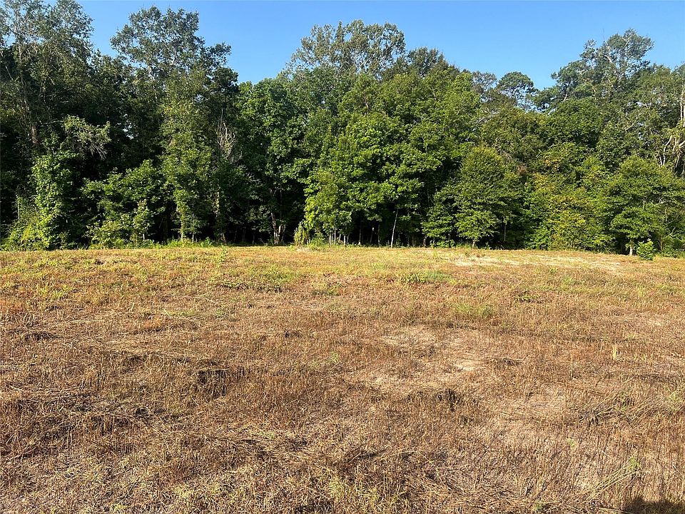 1st image of 14 Upper Leggett Rd