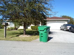 12937 SW 215th Ter, Miami, FL 33177