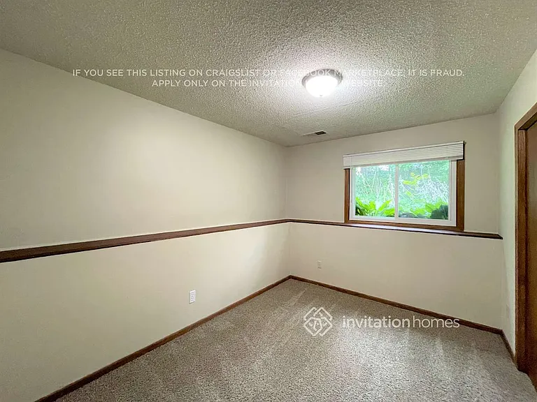 5325 W 140th St — Photo 14