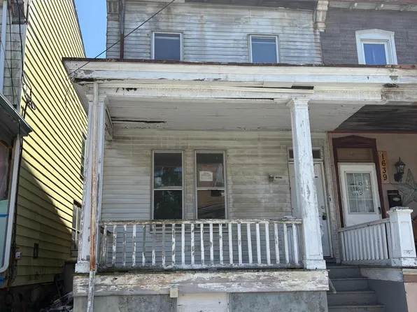 1637 W Norwegian St, Pottsville, PA 17901