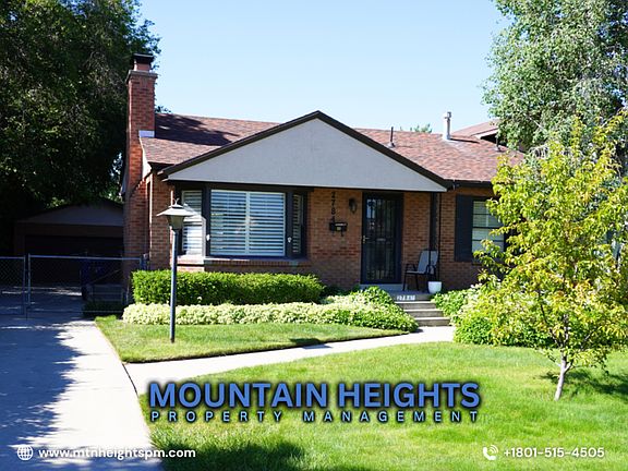 3rd image of 2784 E Delsa Dr