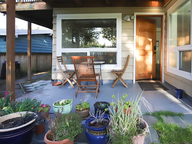 7517 27th Ave NE — Photo 10