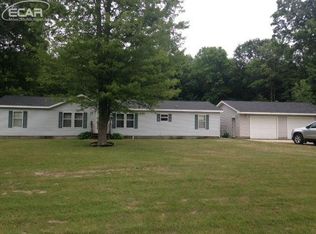 13745 East Rd, Montrose, MI 48457