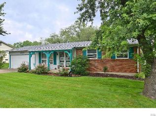 3505 Canterbury Dr, Saint Charles, MO 63303