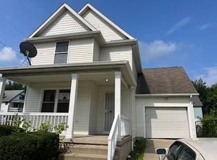 938 Lakeview Rd, Cleveland, OH 44108