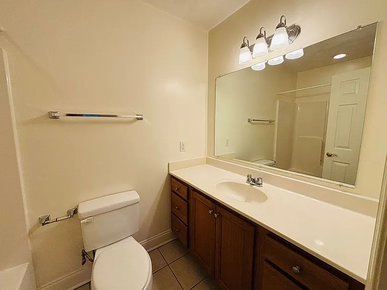 795 Collins St — Photo 13