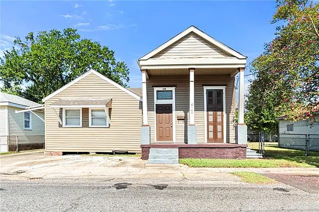 142 Brooklyn Ave #C