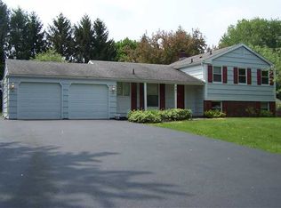 947 Shoemaker Rd #S, Webster, NY 14580